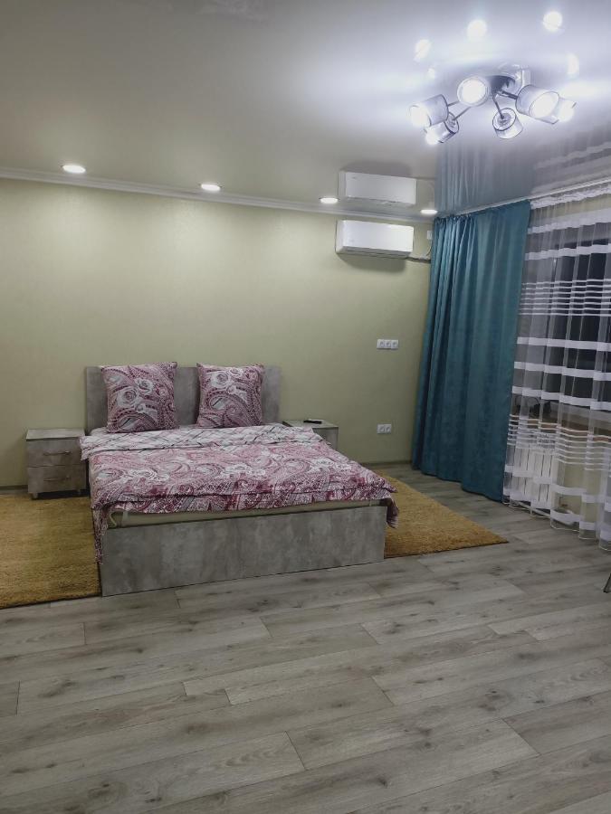 Apartnew In City Centr Ustʼ-Kamenogorsk Eksteriør bilde