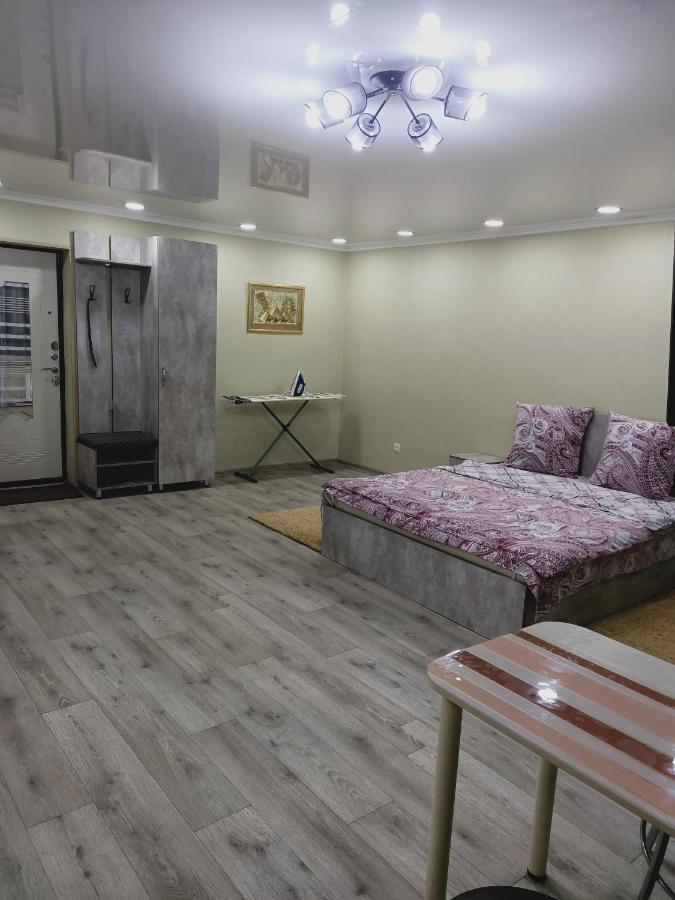 Apartnew In City Centr Ustʼ-Kamenogorsk Eksteriør bilde